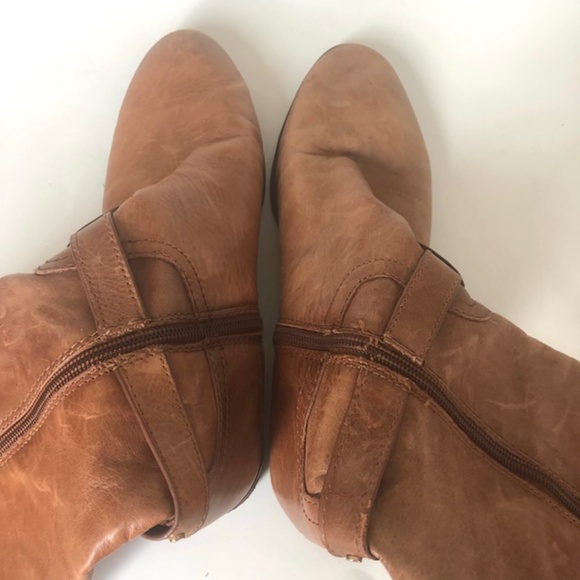 Vince Camuto Phillie Riding Boots - Picture 2 of 10